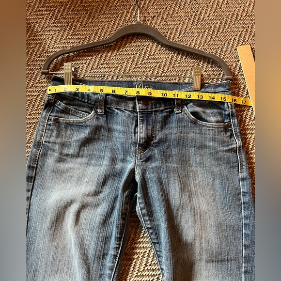 ✌🏼Old Navy Diva Jeans Size 6 Short Perfectly Distressed Straight Leg Boho Style - Picture 7 of 10
